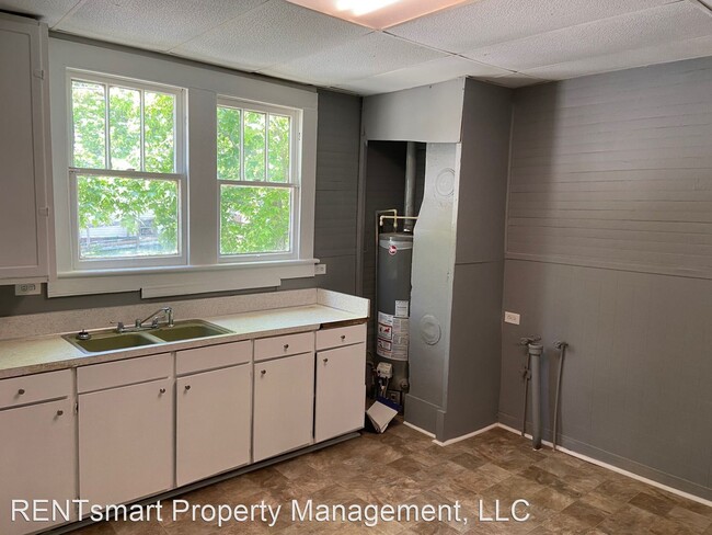 Building Photo - 3 br, 1 bath House - 1231 21st Street