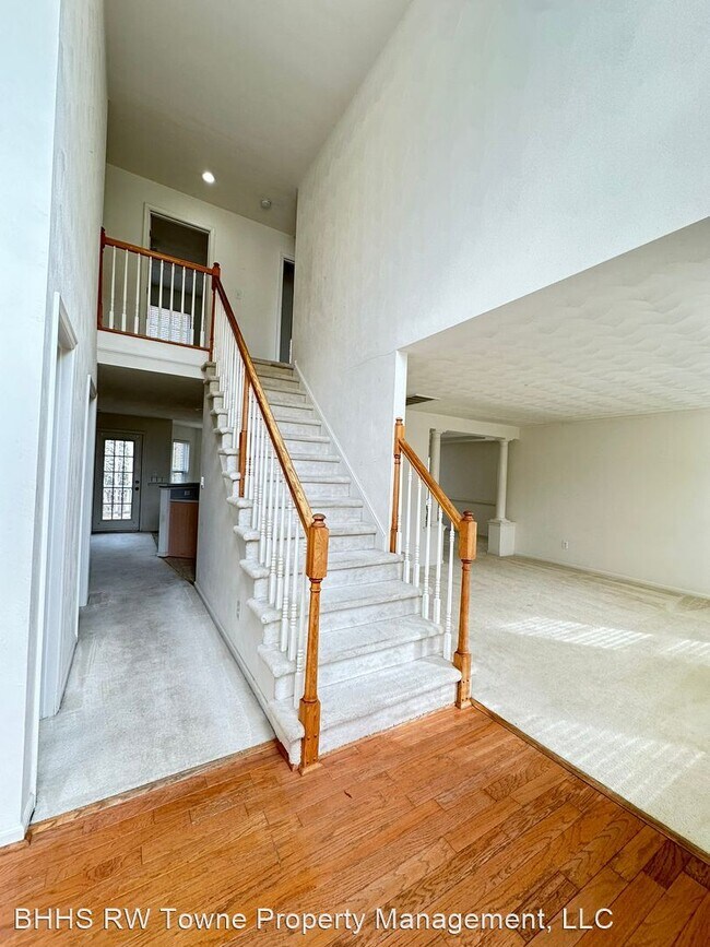 Foto del edificio - 3 br, 2 bath House - 5223 Rockingham Drive