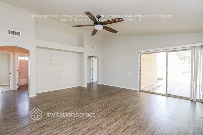 Building Photo - 8530 E Monte Ave