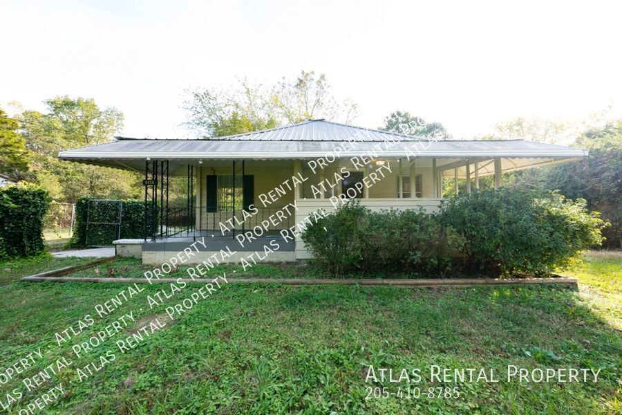 Primary Photo - 4458 Middle St