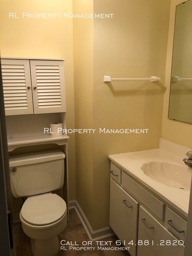 Foto del edificio - 2 bedroom 1.5 bathroom condo in Knolls West