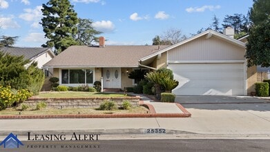 Building Photo - 25352 Avenida Cappela