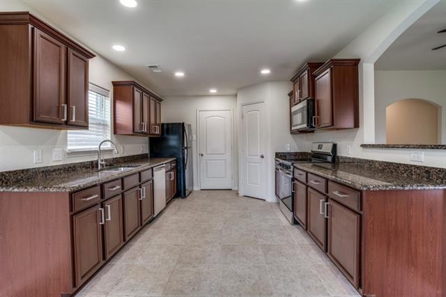 Foto del edificio - 222 Magnolia Dr