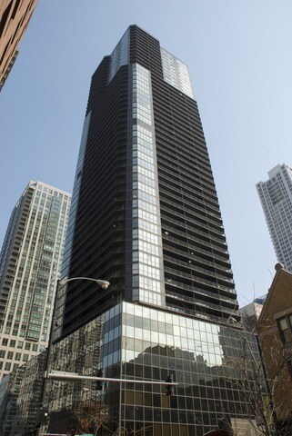 Foto principal - 10 E Ontario St