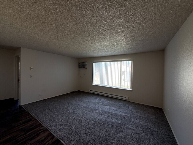 Foto del edificio - 3708 W 6th Ave