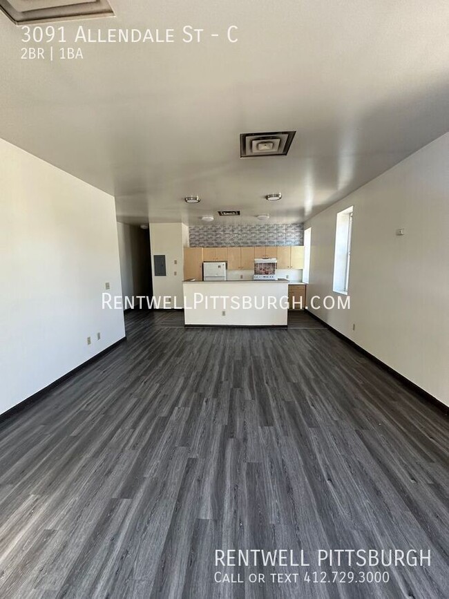 Building Photo - 2 Bedroom Apartment in Sheraden