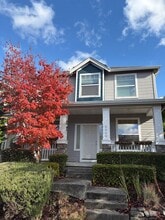 Building Photo - 6648 Elizabeth Loop SE