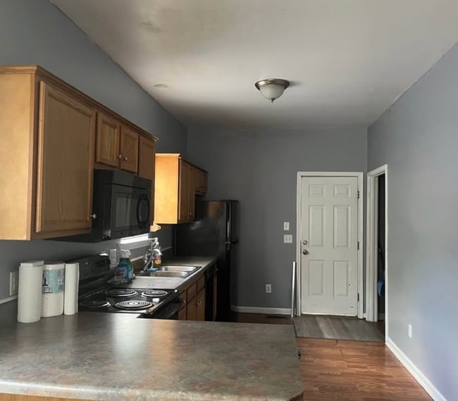 Foto del edificio - 1014 Hanover St