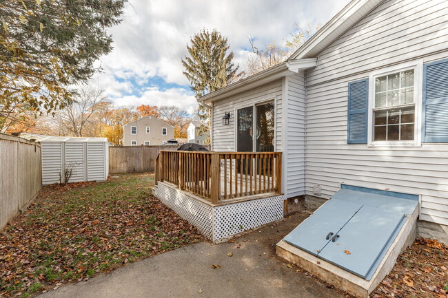 Building Photo - 36 Kulig St