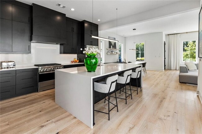 Photo - 6715 Halcyon Way House