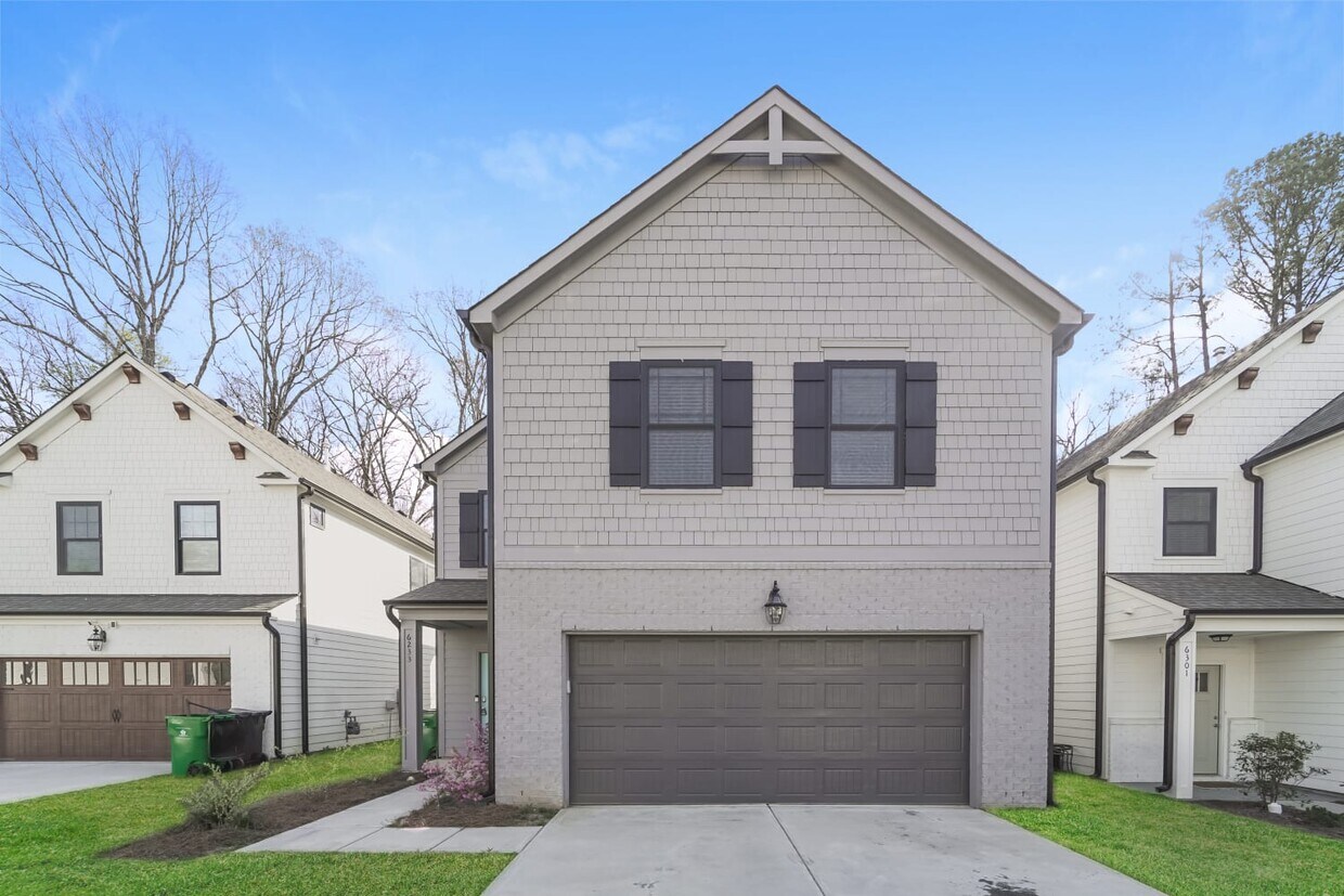 Foto principal - 6233 Coatbridge Ln