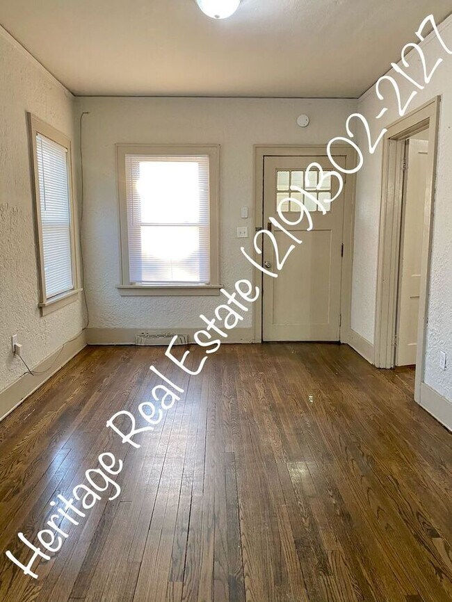 Foto del edificio - 721 Burr St