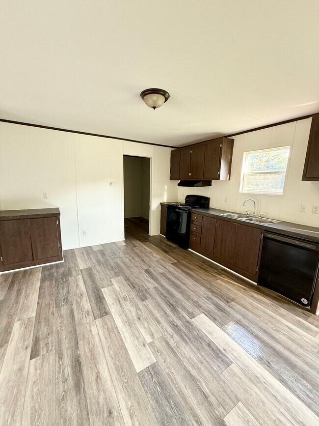 Foto del edificio - 1730 Lavender Rd