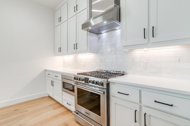 Foto del edificio - 131 Thornton St