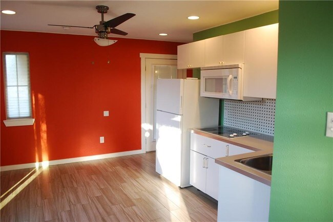 Foto del edificio - 206 San Jose St