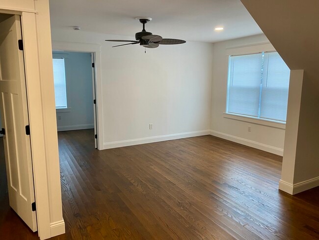 Foto del edificio - 22 Denmore Ln