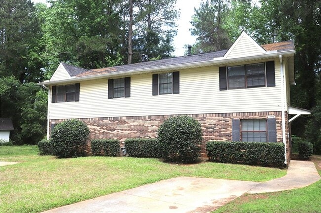 Building Photo - 2996 Sonya Ln