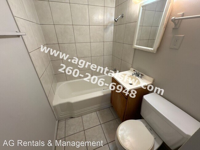 Foto del edificio - 2 br, 1 bath House - 4711 Oliver St
