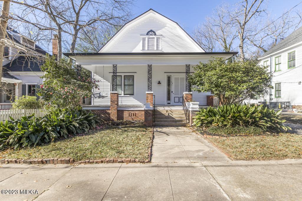 Foto principal - 181 Cleveland Ave