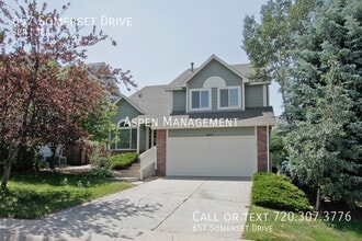 Building Photo - 657 Somerset Dr