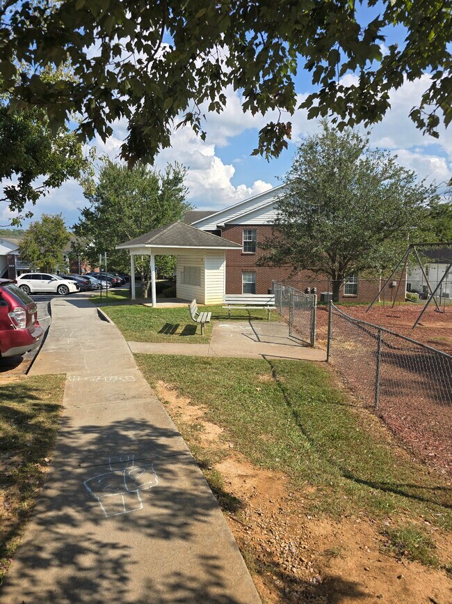 Foto del edificio - Beaver Hollow Apartments