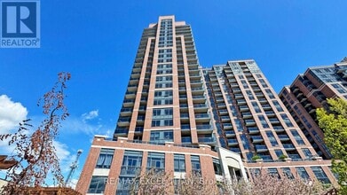 Building Photo - 60 Heintzman St