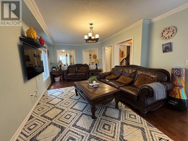 Building Photo - 659 Garden Walk