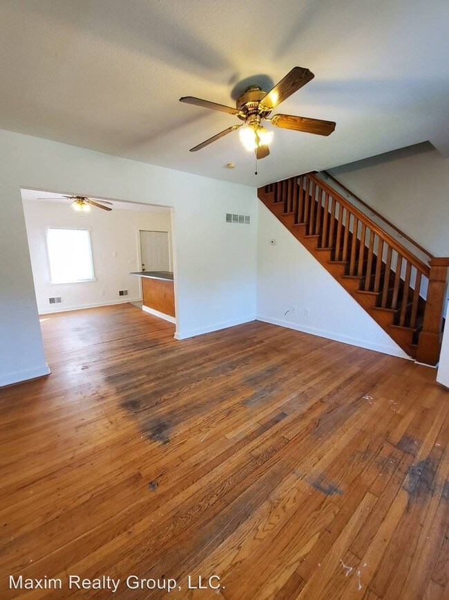 Building Photo - 2 br, 1 bath House - 1053 S 28 ST