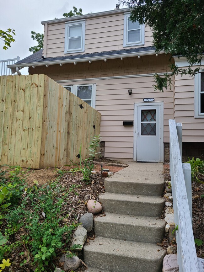 Entrance to upper unit - 6805 Aetna Ct