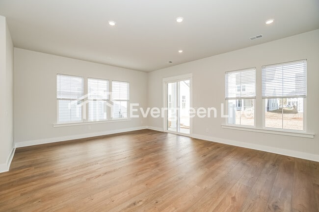 Foto del edificio - 130 Bloomsbury St