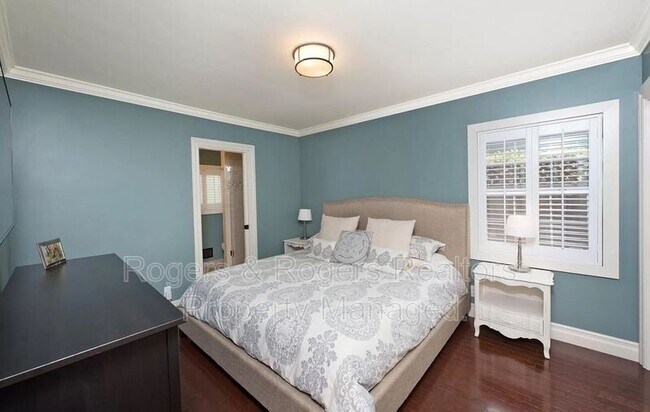 Foto del edificio - 1614 Everett Ave