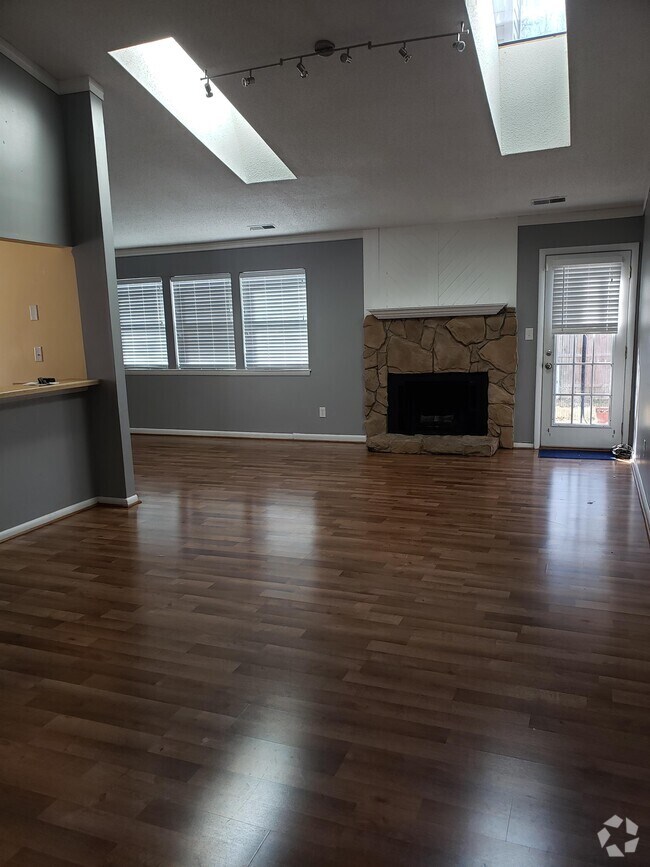 Apartments for Rent in 23456