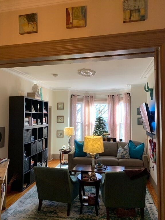 Building Photo - 140 Trenton St