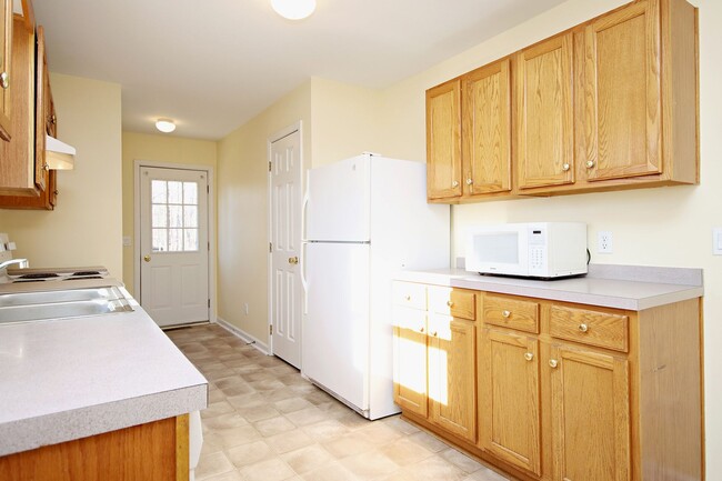 Foto del edificio - Pet-Friendly N.Albemarle Home on Over 2.5 ...