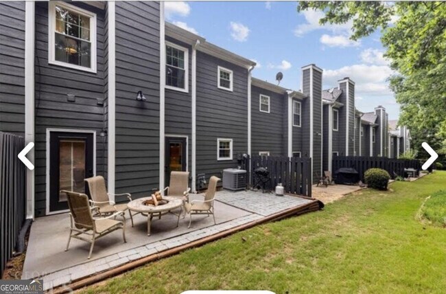 Foto del edificio - 2680 Pine Tree Rd NE