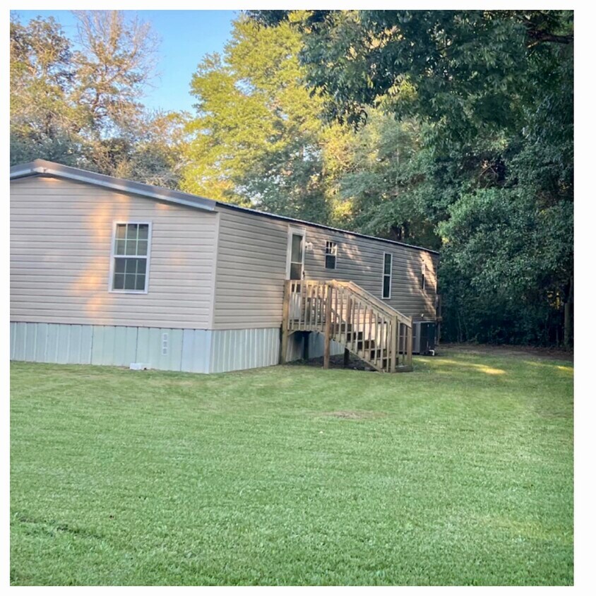 1203 McInville Dr, Darlington, SC 29540 House Rental in Darlington