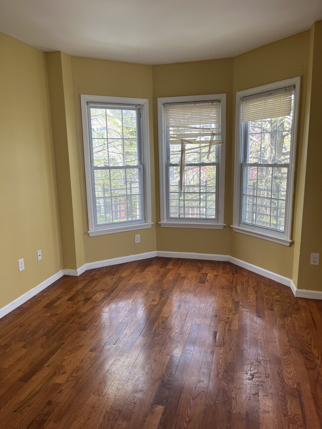 2nd Floor - 69 N 13th St