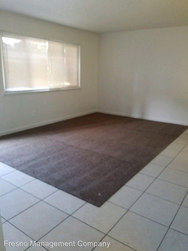 Foto del edificio - 2041-2069 E Saginaw Way