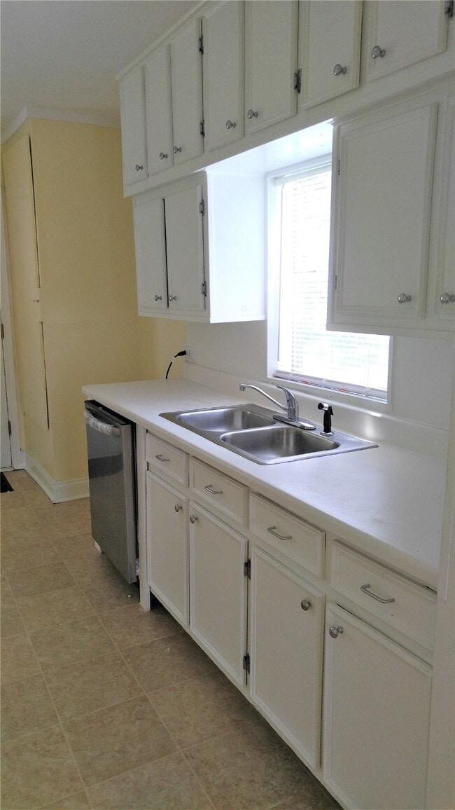 Foto del edificio - 2309 35th Ave N