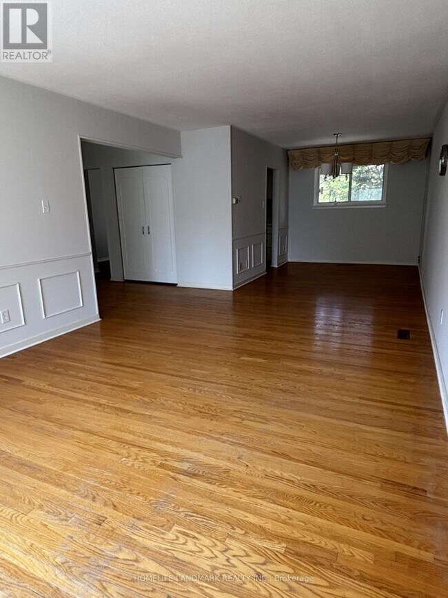Building Photo - 212 Krieghoff Ave