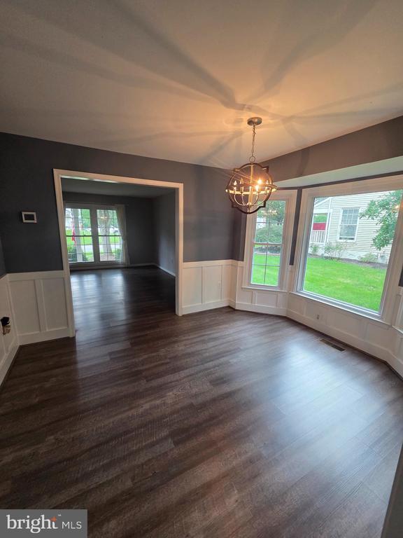 Foto del edificio - 8235 Tall Timber Dr
