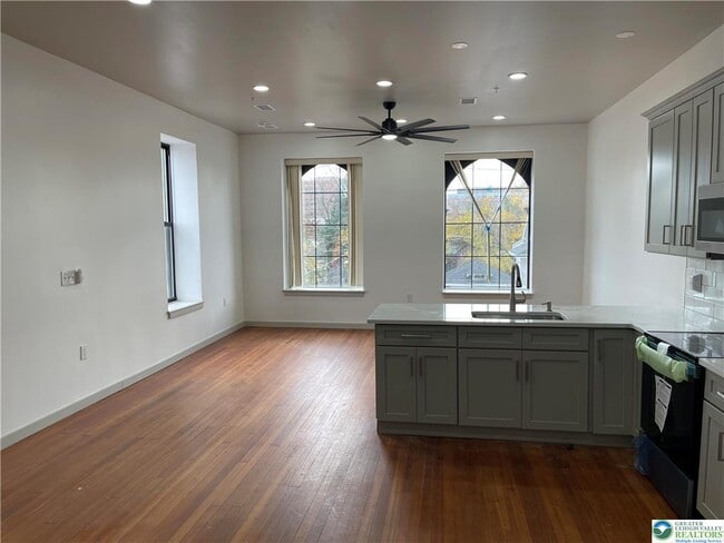 Foto del edificio - 711 W Chew St