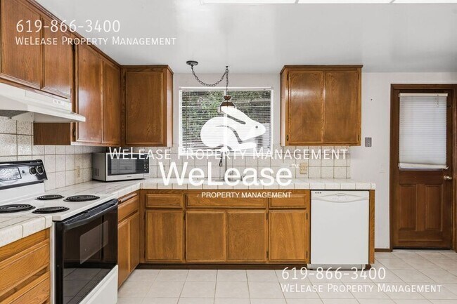 Foto del edificio - 3734 Bonita Canyon Rd