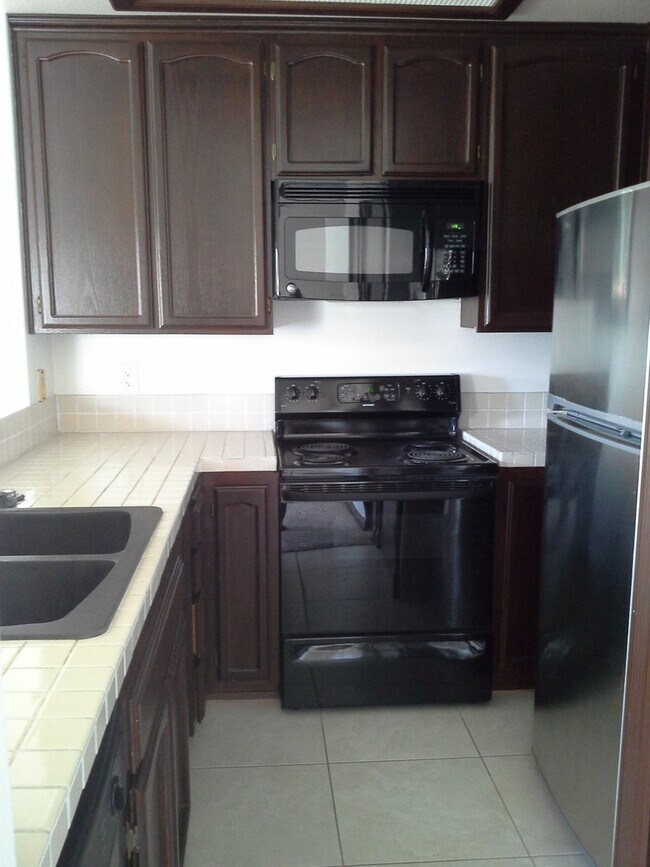 Foto del edificio - Terrific 1Br/1.5Ba Condo in Gated Masters Hill W/ Golf Course Views