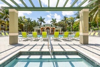 Building Photo - Quantum Lake Villas Apartments