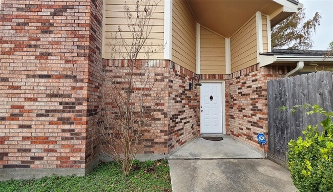 Foto del edificio - 12710 Meadway Ct