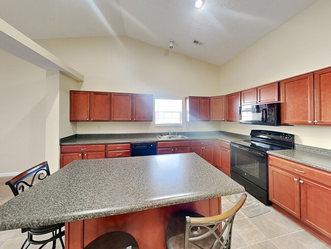 Foto del edificio - 1559 Whisler Dr