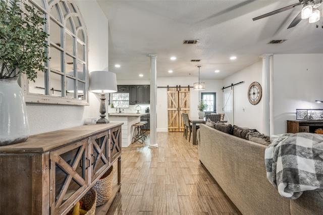 Building Photo - 2055 Co Rd 1370