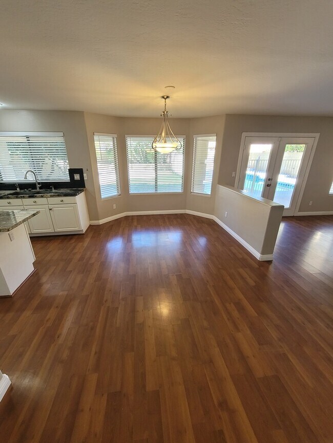 Foto del edificio - Two story 4/3 for rent in NE Phoenix