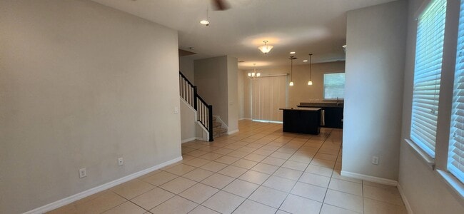 Building Photo - Great Townhouse Belle Isle